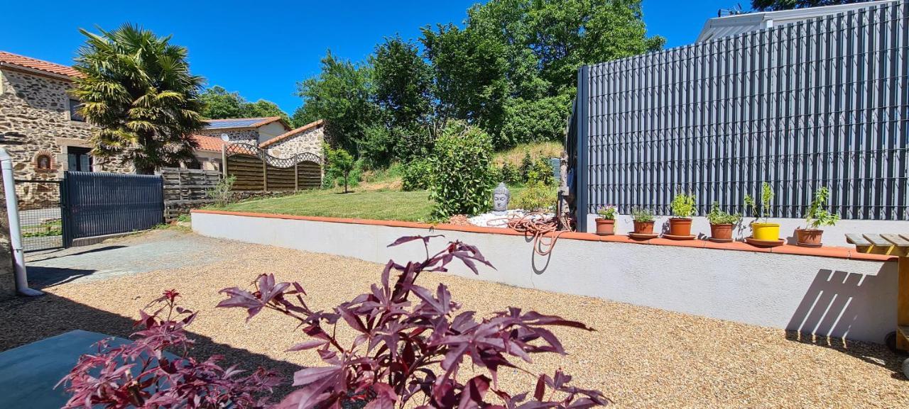 2 logements La Gelotière à 10 min du Puy du Fou Sevremont Esterno foto